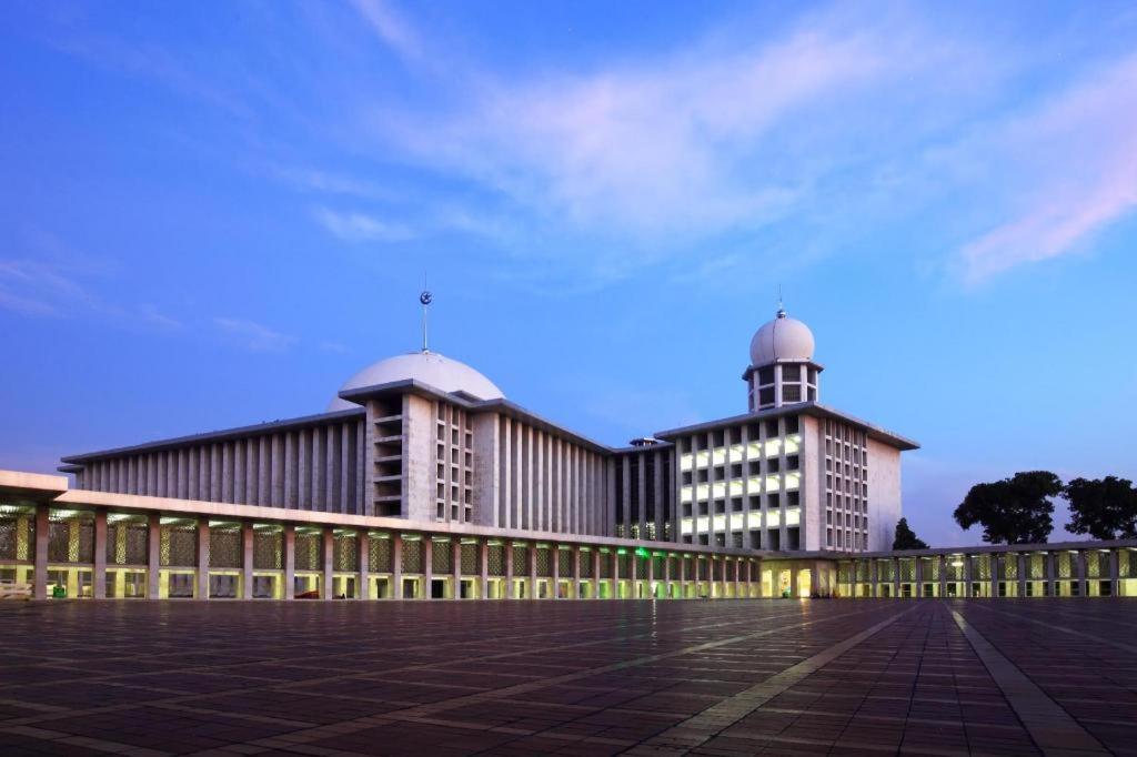 Ghurfati Hotel Mangga Besar Jakarta Exterior foto